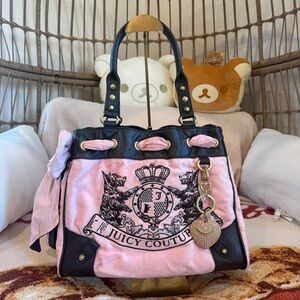 FOR SALE 💖 Juicy Couture Scottie Daydreamer 💖 (2011) – Pink with Brown Trim